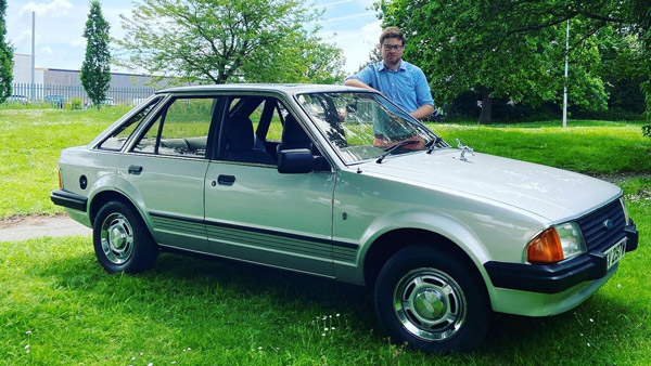 ஏலத்திற்கு வரும் இளவரசி டயானாவின் 1981 ஃபோர்டு எஸ்கார்ட்!! யாரும் அதிர்ஷ்டம் அடிச்சிருக்கோ...!