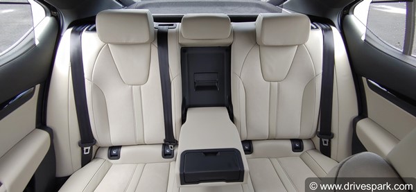 கொடுக்கும் ஒவ்வொரு ரூபாய்க்கும் மதிப்பு வாய்ந்த கார்... 2021 ஸ்கோடா ஆக்டேவியா ஃபர்ஸ்ட் டிரைவ் ரிவியூ!