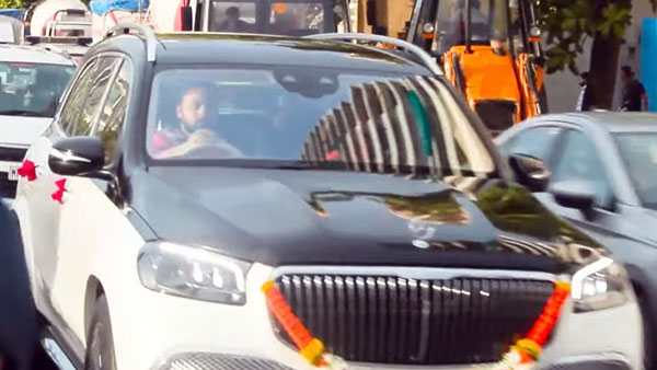 புதிய மெர்சிடிஸ்-மேபக் ஜிஎல்எஸ் காருடன் சாலையில் கம்பீரமாக உலாவந்த மும்பை தொழிலதிபர்!! வீடியோ...