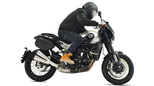 சீனாவில் அறிமுகமானது பெனெல்லியின் புதிய கேஃப் ரேஸர் பைக்!! லியோன்சினோ 500 ஸ்போர்ட்...