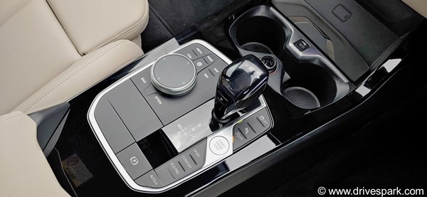 செம ஸ்டைல்... சூப்பரான பெர்ஃபார்மென்ஸ்... பிஎம்டபிள்யூ 220ஐ எம் ஸ்போர்ட் ஆரம்ப நிலை சொகுசு காரை வாங்கலாமா?