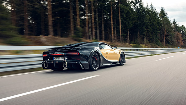 சிரோன் சூப்பர் ஸ்போர்ட் காரின் டாப் ஸ்பீடு இதுதானா? சோதனை செய்து பார்த்த புகாட்டி!! 