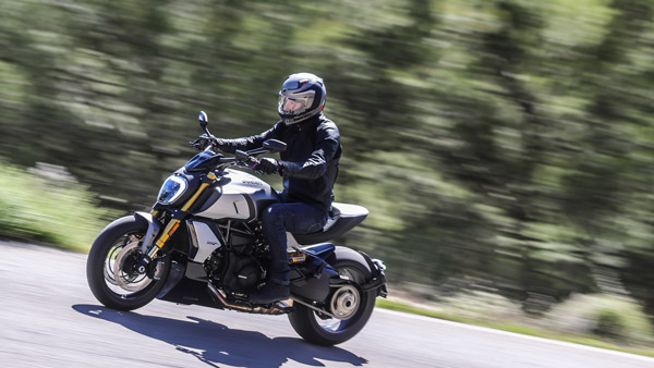 பிஎஸ்6 டுகாட்டி டயவெல் 1260 பைக் இந்தியாவில் விற்பனைக்கு அறிமுகம்!! ஆரம்ப விலை ரூ.18.5 லட்சம்