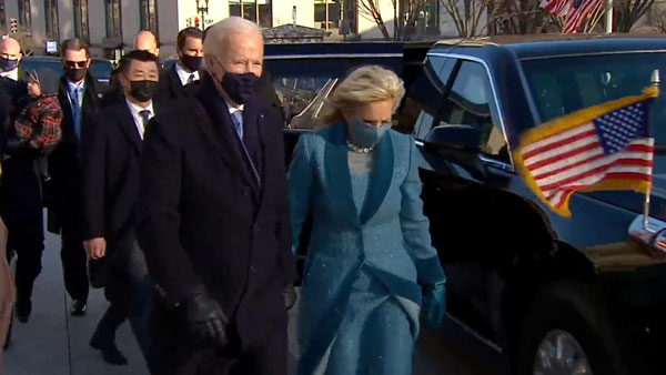 ஜோ பைடனின் கடில்லாக் - விளாடிமிர் புதினின் அவுரஸ் செனட்... இரு கார்களில் எது செம்ம கெத்து தெரியுமா?..