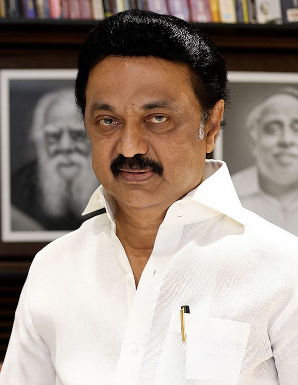 தமிழகத்திற்கு பெரும் தொகையை நிவாரணமாக அள்ளி கொடுத்த ராயல் என்பீல்டு... எவ்வளவு தெரிஞ்சா பிரம்மிச்சு போய்ருவீங்க!!