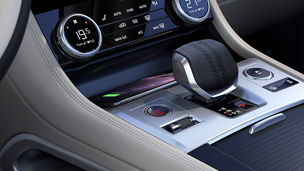 2021 ஜாகுவார் எஃப்-பேஸ் சொகுசு எஸ்யூவி கார் இந்தியாவில் அறிமுகம்... அம்மாடியோ இதுதான் இதோட விலையா?..