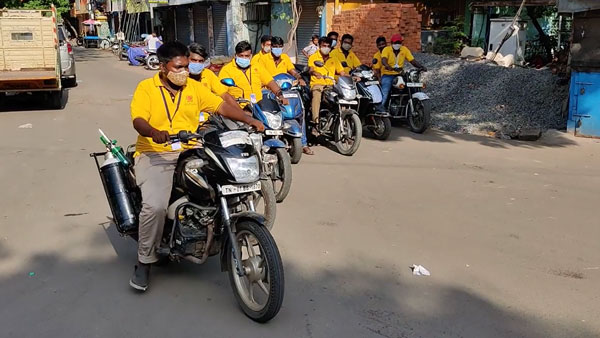 வடசென்னை மக்களுக்காக 10 பைக் ஆம்புலன்சுகளை களமிறக்கிய அறக்கட்டளை... முழுக்க முழுக்க இலவச சேவை...