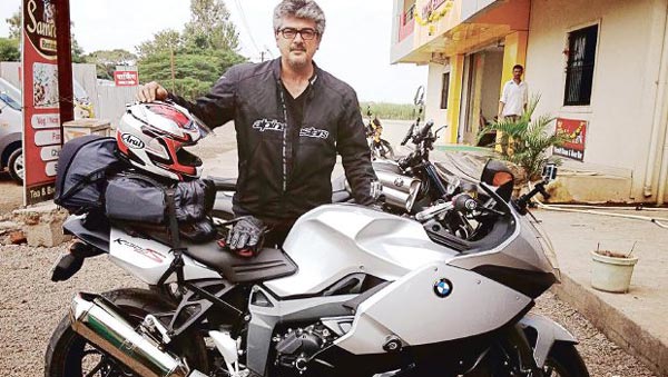 பிரம்மாண்ட பைக்கில் சீன் காட்டிய தல அஜீத்... பலவீனமான இதயம் உள்ளவர்கள் விலையை தெரிந்து கொள்ள வேண்டாம்!