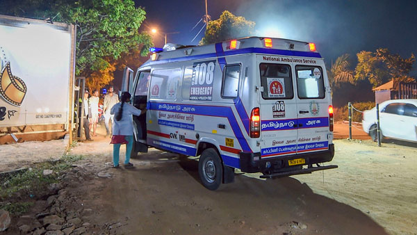 ஆம்புலன்ஸில் நோயாளி இறந்து விட்டால் எச்சரிக்கை விளக்கு அணைக்கப்படுமா? இந்த உண்மைகளை யாரும் சொல்ல மாட்டாங்க!