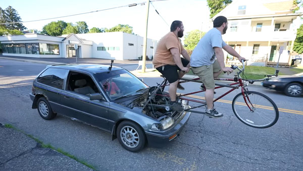 சைக்கிளால் இயங்கும் ஹோண்டா சிவிக்! இதுவரை நாம் கண்டிராத விநோத மாடிஃபிகேஷன் பற்றிய சுவாரஷ்ய தகவல்கள்!