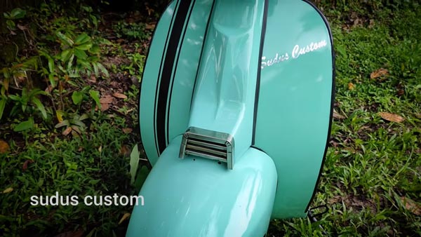 வீட்டிலேயே ரெடி செய்யப்பட்ட எலெக்ட்ரிக் ஸ்கூட்டர்! இந்த வீடியோ பாத்து நீங்களும் கத்துக்கோங்க! ஈசியா செய்திடலாம்!