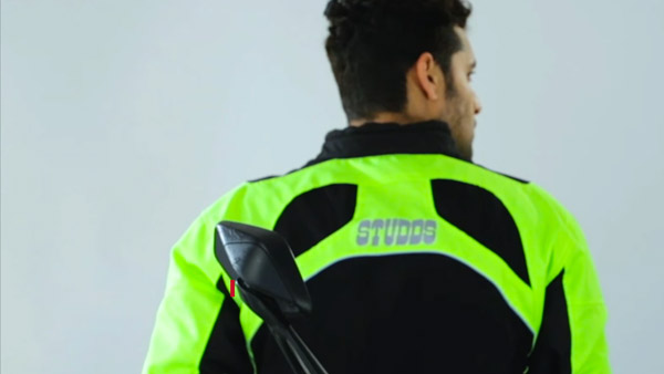 ‘மோட்டார்சைக்கிள்’ ஜாக்கெட்டுகள் தயாரிப்பில் இறங்கியது ஸ்டூட்ஸ்!! ரூ.6,500இல் இருந்து விலைகள்