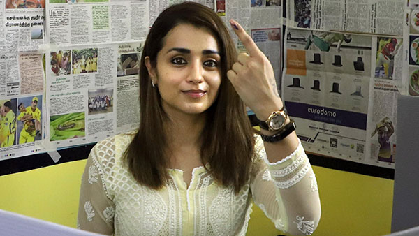 பெட்ரோல், டீசல் விலை கண்ண கட்டுது... பேசாம த்ரிஷா வழியை நாமலும் ஃபாலோ பண்ணீர வேண்டியதுதான்!