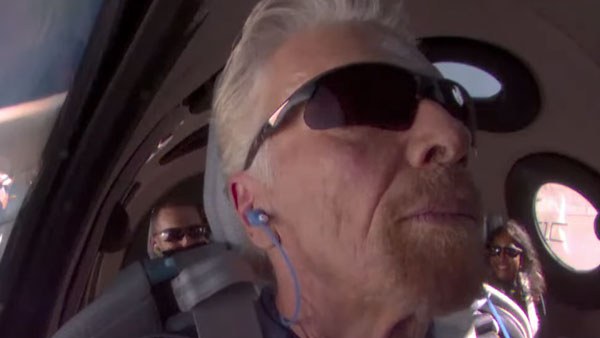 அமேசான் சிஇஓ-வை முந்திகொண்டு விண்வெளிக்கு பறந்த லண்டன் கோடீஸ்வரர்!! இவருக்கும் கடலூருக்கும் என்னங்க சம்மந்தம்?