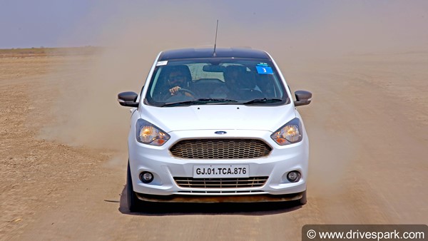 தயவு செஞ்சு வெள்ளை கலர் காரை வாங்கீராதீங்க... ஏன் தெரியுமா? இந்த விஷயத்தை யாரும் சொல்ல மாட்டாங்க!