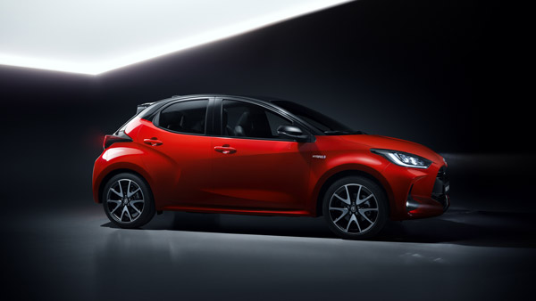 Yaris செடானை காட்டிலும் Yaris ஹேட்ச்பேக் ஏன் சிறந்தது? தெரிந்த கொள்ள வேண்டிய விஷயங்கள்!!