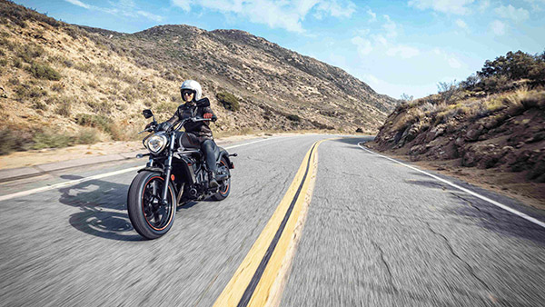 புதிய நிறத்தில் 2022 கவாஸாகி வல்கன் எஸ் இந்தியாவில் அறிமுகம்!! விலை ரூ.6.10 லட்சம்