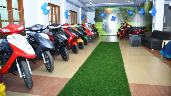 இந்தியாவில் 400 நகரங்களில் வாடிக்கையாளர்களை பெற்றுள்ள ஆம்பியர்!! விற்பனை 1 லட்சத்தை கடந்தது