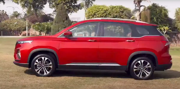 MG Hector Plus காரை வாங்கிய முன்னாள் கிரிக்கெட் விளையாட்டு வீரர்... அவரு யாருன்றத விடுங்க காரோட விலை எவ்ளோ தெரியுமா?
