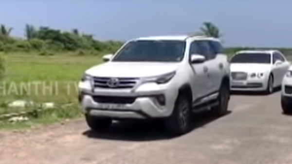 கொத்தாக ஒரே இடத்தில் 20 சொகுசு கார்களை தூக்கிய அமலாக்க துறை... ஒவ்வொரு காரின் விலையையும் கேட்டா தலையே சுத்துது!!