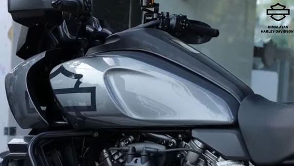 இந்திய மண்ணை வந்தடைந்தது ஹார்லி-டேவிட்சன் பான் அமெரிக்கா!! அமெரிக்க நிறுவனத்தின் முதல் அட்வென்ச்சர் பைக்