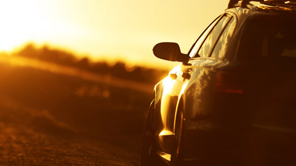 காருக்கு உள்ளே ஒயின் பாட்டிலை வைத்தால் என்ன நடக்கும் தெரியுமா? இந்த விஷயத்தை யாரும் சொல்ல மாட்டாங்க!