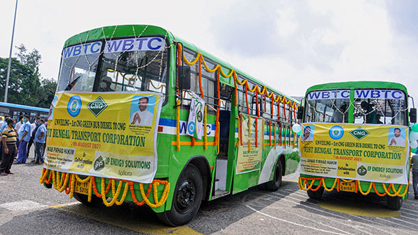 டீசல் போட்டு ஓட்டினால் ரொம்ப செலவு ஆகுது... சிஎன்ஜி மூலம் பஸ்களை இயக்க தொடங்கிய அரசு... சூப்பர்ல!