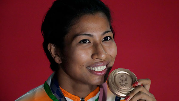 ஒலிம்பிக்கில் பதக்கம் வென்றவர்களுக்கு ஏர்லைன்ஸ் நிறுவனங்கள் அறிவித்த சூப்பர் அறிவிப்பு!! இலவசமாக பயணக்கலாமாம்