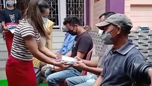 பயிற்சிக்கு செல்ல லிஃப்ட் கொடுத்த லாரி டிரைவர்களுக்கு, ஒலிம்பிக் மங்கை கொடுத்த சர்ப்ரைஸ்!! என்னென்னு தெரியுமா?