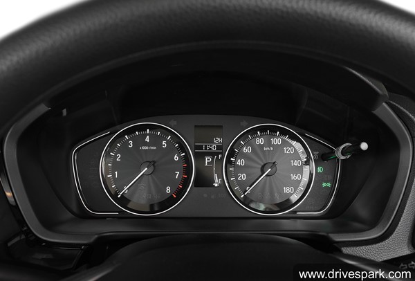 Tata Tigor தொடங்கி மொத்தம் மூன்று கார்களுக்கு போட்டி... 2021 Honda Amaze காரின் முழு ரிவியூ தகவல்...