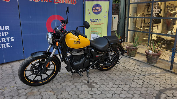 கடைசி வரையில் வீழாமல் விற்பனையில் கர்ஜித்து கொண்டிருக்கும் Royal Enfield Classic350!! புதிய தலைமுறை வரப்போகுது