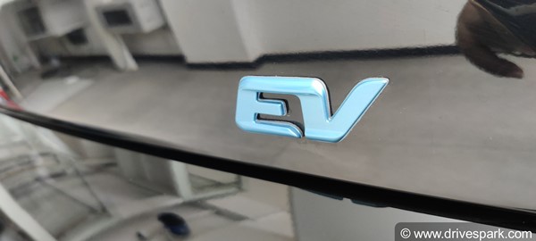 கூடுதல் இயக்க ஆற்றலை பெறவுள்ள Tata Nexon Electric கார்!! விபரங்கள் இணையத்தில் லீக்!