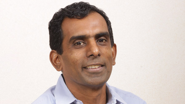 முதலமைச்சர் ஸ்டாலினுக்கு அன்பளிப்பாக வழங்கப்பட்ட பச்சை நிற இ-மிதிவண்டி... இதோட விலை எவ்ளோ தெரியுமா?..