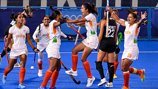 ஒலிம்பிக்கில் பதக்கம் வென்றவர்களுக்கு ஏர்லைன்ஸ் நிறுவனங்கள் அறிவித்த சூப்பர் அறிவிப்பு!! இலவசமாக பயணக்கலாமாம்