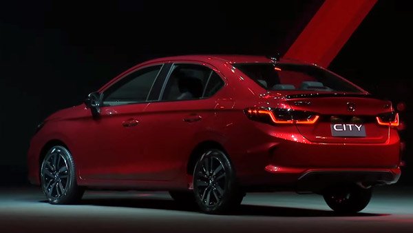 ஹைப்ரீட் தேர்வில் கொண்டுவரப்படும் Honda City செடான் கார்!! அறிமுகம் எப்போது தெரியுமா?