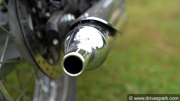 அதிர்வுகள் இல்லாத சுகமான பயணம்! சூப்பர் வசதிகளுடன் வேற லெவலுக்கு மாறிய புதிய ராயல் என்பீல்டு கிளாசிக் 350 பைக்