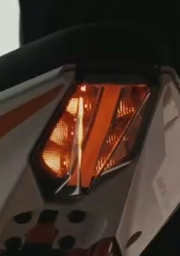 இந்தியாவில் விற்பனைக்கான அனுமதியை பெற்றது 2021 கேடிஎம் ஆர்சி125!! டீசர் வெளியீடு!