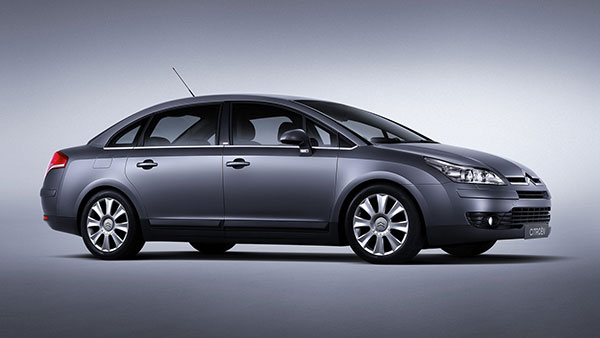 இப்படியும் ஒன்னு இருக்கு... நோட்ச்பேக் கார் அப்படினா என்னனு தெரியுமா? இந்த விஷயத்தை யாரும் சொல்ல மாட்டாங்க!