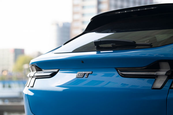 நாட்டை விட்டு வெளியேறிய Ford... சோகம் வேண்டாம் நம்ம ஆளுங்களுக்கு பிடித்த கார் விரைவில் அறிமுகமாகிறது!