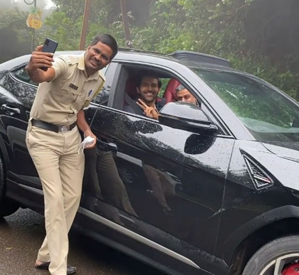 வழி தவறி வந்த பிரபல நடிகர்... உதவி கேட்டவரிடம் பதிலுக்கு போலீஸ் என்ன கேட்டாங்க தெரியுமா? இத எதிர்பார்க்கவே இல்ல!