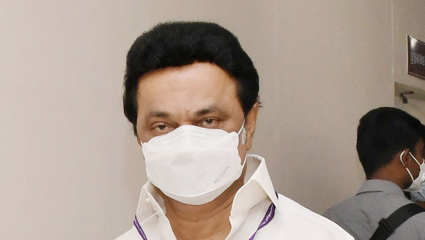 இதை யாருமே எதிர்பாக்கல... டோல்கேட் விஷயத்தில் தமிழக அரசு சூப்பரான முடிவு... என்னனு தெரிஞ்சா சந்தோஷப்படுவீங்க!