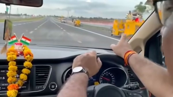 இவர் வேற லெவல் அமைச்சரா இருக்காரே! புதுசா போடப்பட்ட சாலையில் 170 கிமீ வேகத்தில் சீறி பாய்ந்த ஒன்றிய அமைச்சரின் கார்!