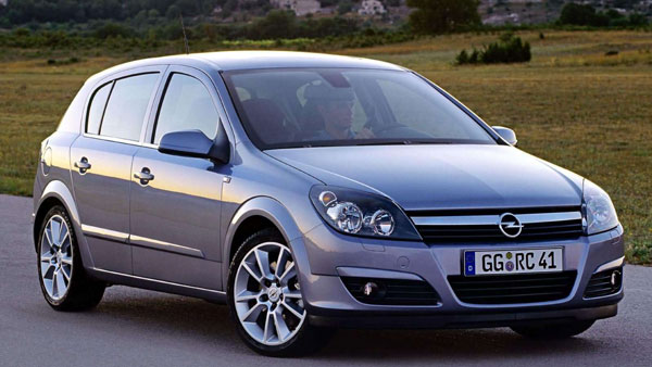 நினைவுகளை திரும்ப வைக்கும் 2K-வின் 7அழகிய கார் மாடல்கள்... இந்த கார் மாடல்களை யாரெல்லாம் மிஸ் பண்றீங்க!