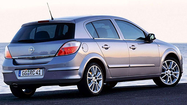 நினைவுகளை திரும்ப வைக்கும் 2K-வின் 7அழகிய கார் மாடல்கள்... இந்த கார் மாடல்களை யாரெல்லாம் மிஸ் பண்றீங்க!