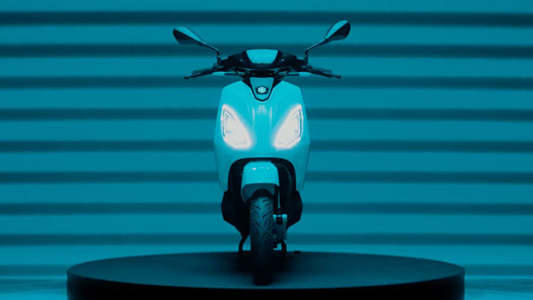 மிக விரைவில் உலகளவில் அறிமுகமாகிறது Piaggio One எலெக்ட்ரிக் ஸ்கூட்டர்... ஸ்கூட்டர் பற்றிய முக்கிய விபரங்கள் உள்ளே!