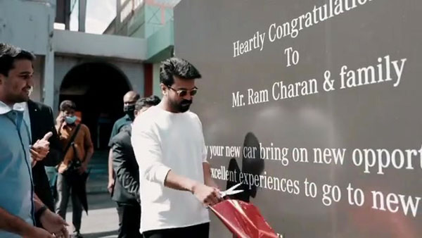 பிரபல நடிகையை அடுத்து மிக மிக விலையுயர்ந்த பென்ஸ் காரை வீட்டுக்கு ஓட்டி வந்த ராம் சரண்... விலைய கேட்டு தலை கிருகிருனு ஆகுது!