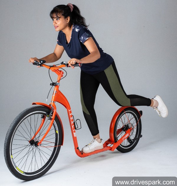 உடற்பயிற்சி, பயணம் இரண்டிற்கும்... டெசால்ட் பிக் வீல் எலெக்ட்ரிக் கிக் ஸ்கூட்டர்... இது 'மேட் இன் தமிழ் நாடு'