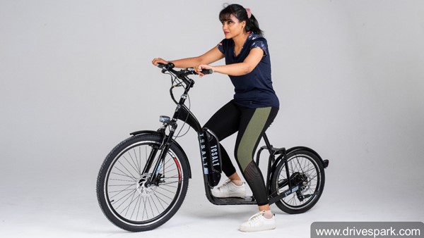 உடற்பயிற்சி, பயணம் இரண்டிற்கும்... டெசால்ட் பிக் வீல் எலெக்ட்ரிக் கிக் ஸ்கூட்டர்... இது 'மேட் இன் தமிழ் நாடு'