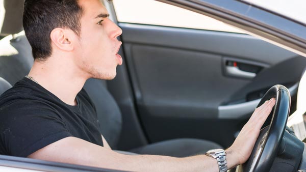 கார்களின் ஹாரன் சவுண்டை மாற்ற ஒன்றிய அரசு திட்டம்... இனி எப்படி சவுண்ட் வரும்னு தெரிஞ்சா அசந்திருவீங்க!