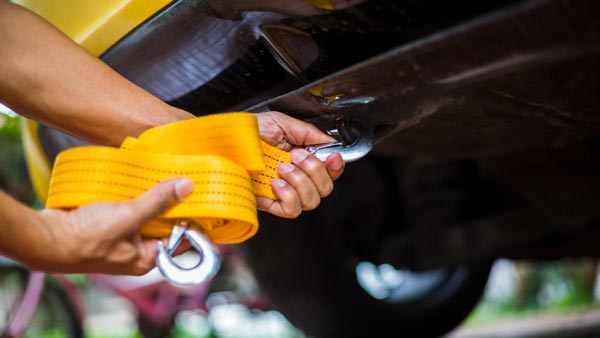 எப்போ எது வேணாலும் நடக்கலாம்... உங்க காரில் இந்த டூல்கள் கண்டிப்பா இருக்கணும்... இவ்ளோ நாளா தெரியாம போச்சே!